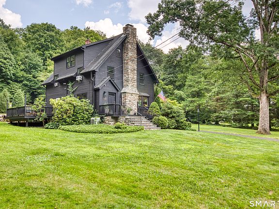 3rd image of 132 Perry Avenue