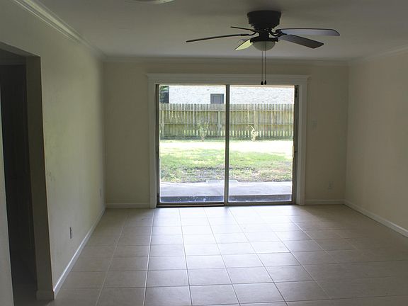 5th image of 4427 Osby Dr