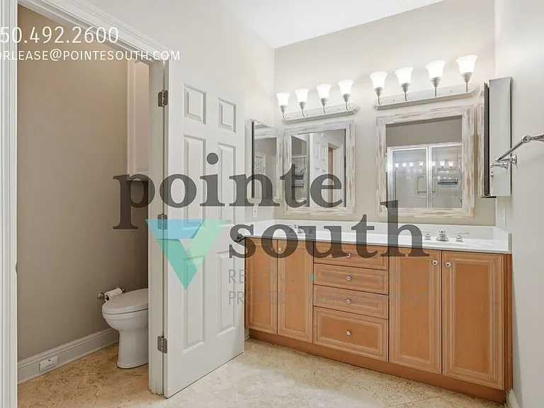 724 Harbor Blvd #101 — Photo 21