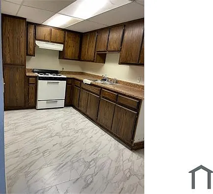 2 bed, 900 sqft, $2,000 — Photo 3