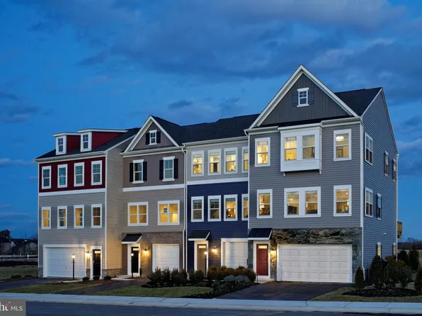 136 Bamboo Shoot Ln, Stephenson, VA 22656