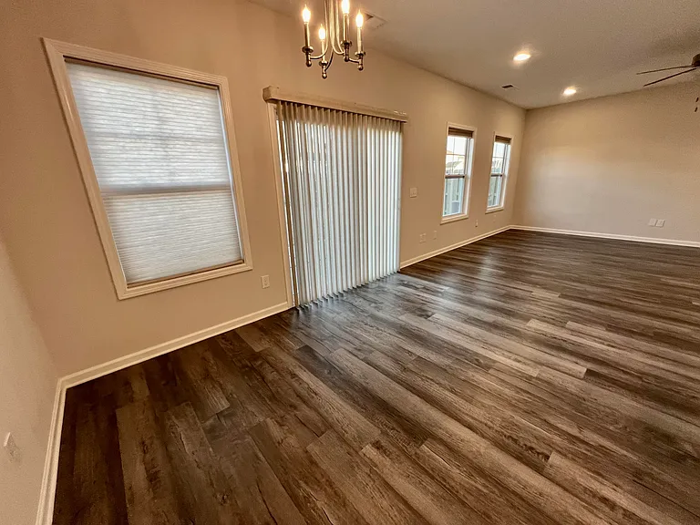 4044 Thimbleberry Dr — Photo 14