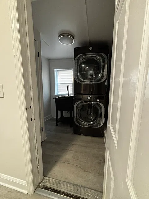 4 bed, 1871 sqft, $3,195 — Photo 3