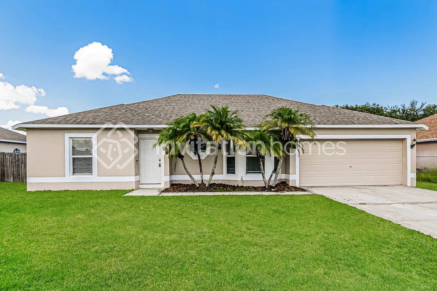 1160 Saint Tropez Ct Kissimmee, FL 34759 — Photo 1
