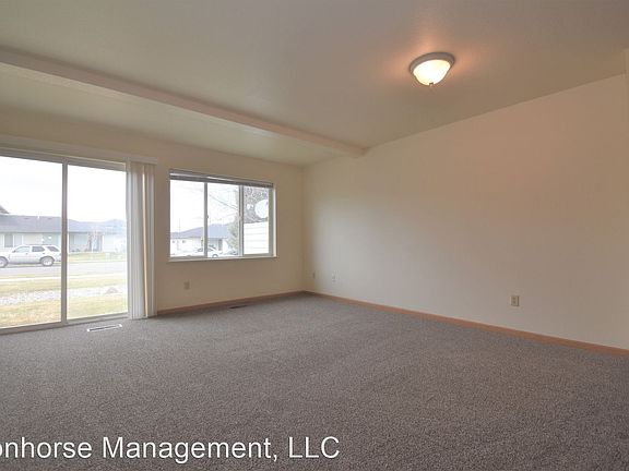 4th image of 2490 Wheeler Dr Unit B