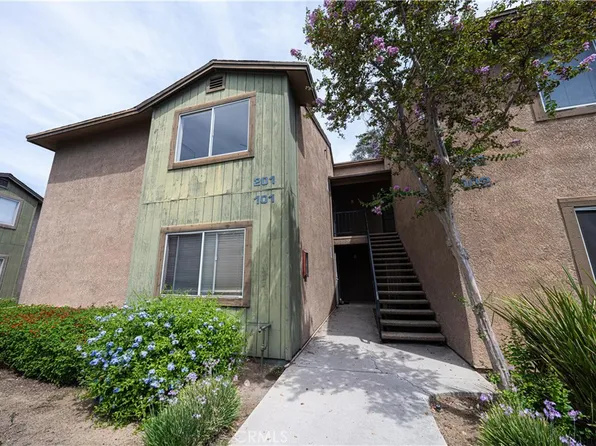 2568 Avenida Del Vis APT 201, Corona, CA 92882