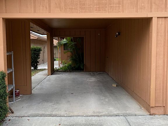 5th image of 420 Pinesong Dr