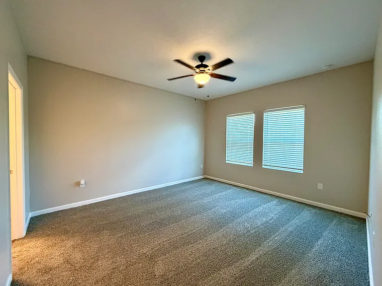 1136 Roberta Rd — Photo 18