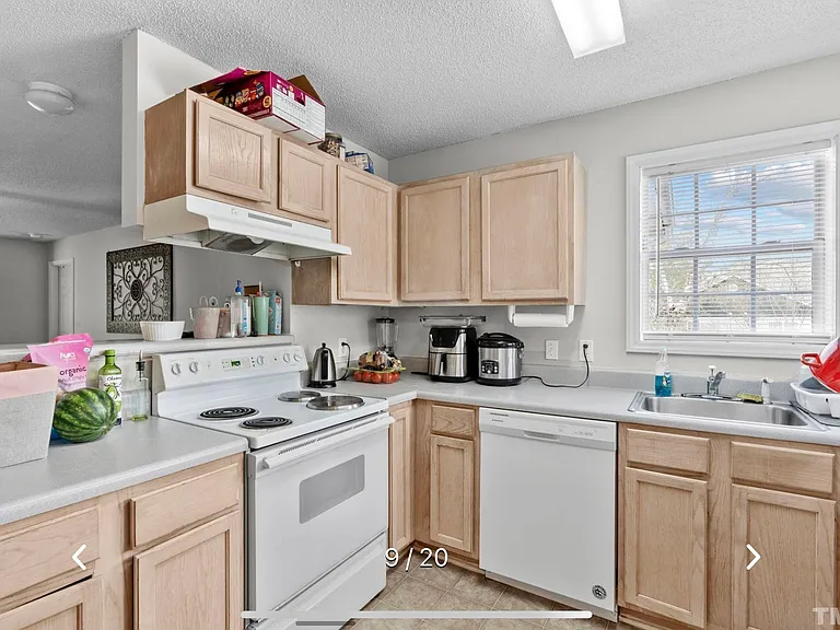 3020 Centennial Woods Dr #1 — Photo 2