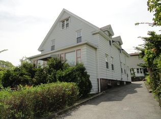 762 Grafton St, Worcester, MA 01604