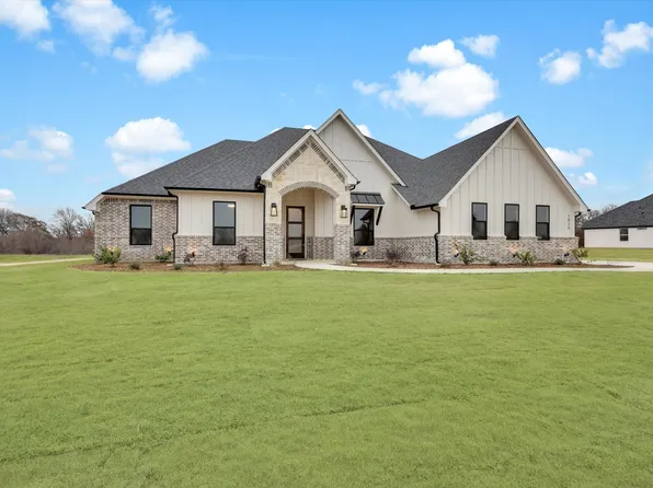 1025 Silver Sage Trl, Weatherford, TX 76085