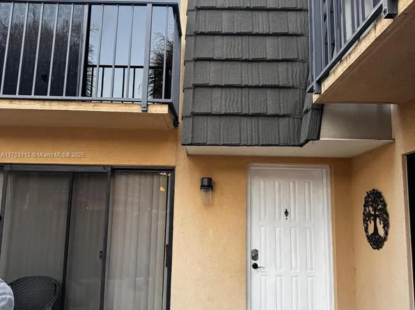 605 6th Way #605, West Palm Beach, FL 33407