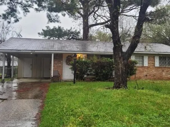 3418 Valley View Dr, Shreveport, LA 71108