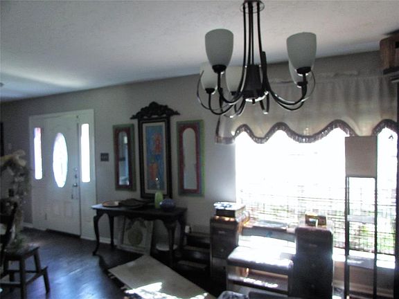 5th image of 2822 Shotwell Ct