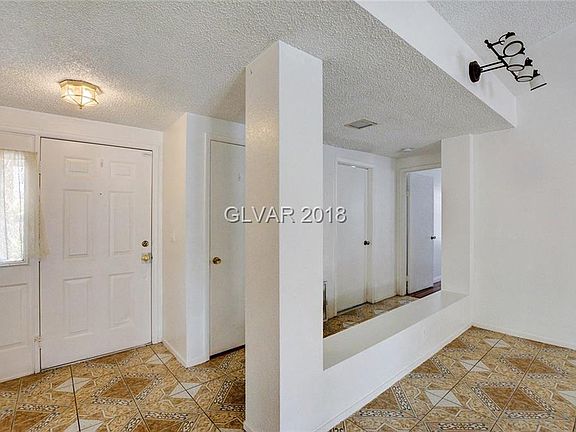 5th image of 1603 Yellowwood Dr