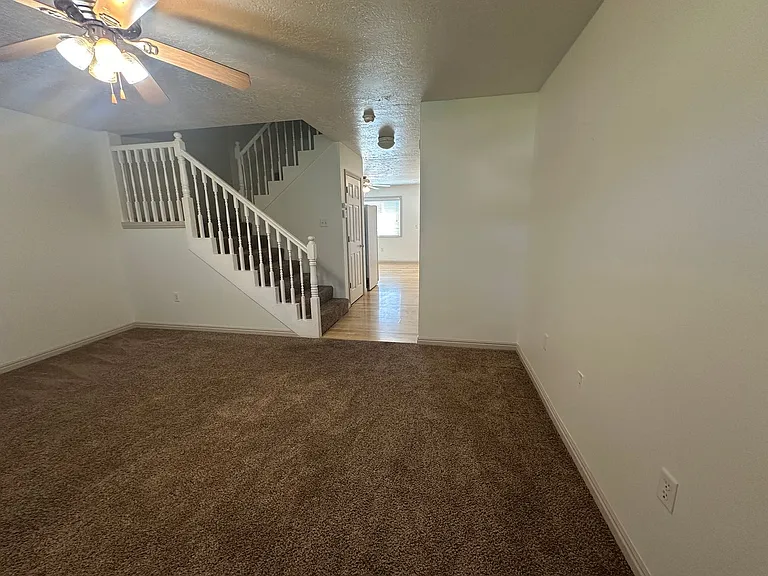 644 Sunflower Rd — Photo 13