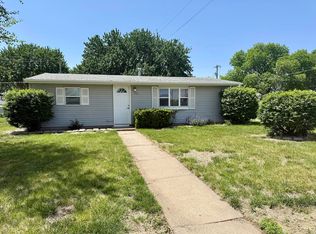 402 S Keystone Ave, Hastings, NE 68901