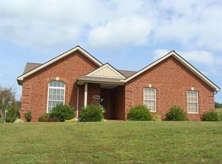 87 Buckhorn Dr, Morehead, KY 40351