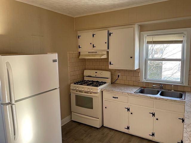 1st image of 67 Robeson St