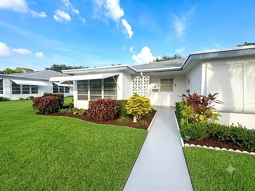 1202 S Drive Cir #A Photo 1