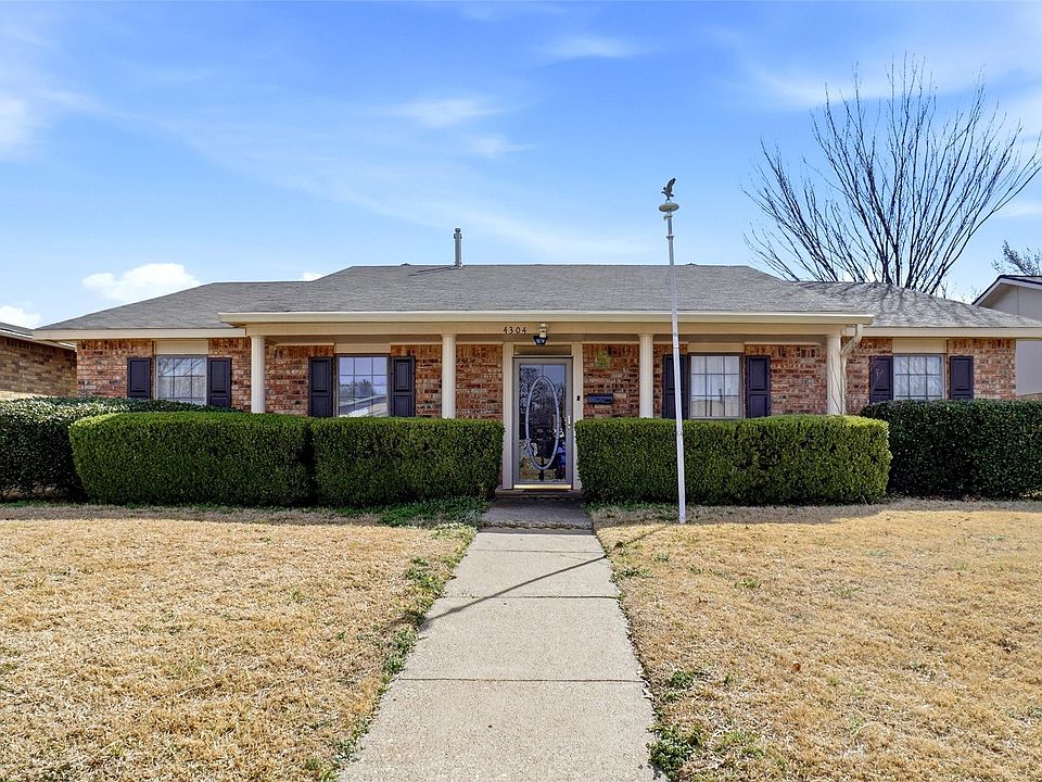 1st image of 4304 Woodbluff Dr