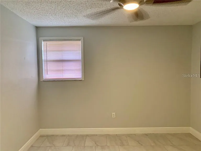 205 Babson Dr — Photo 9