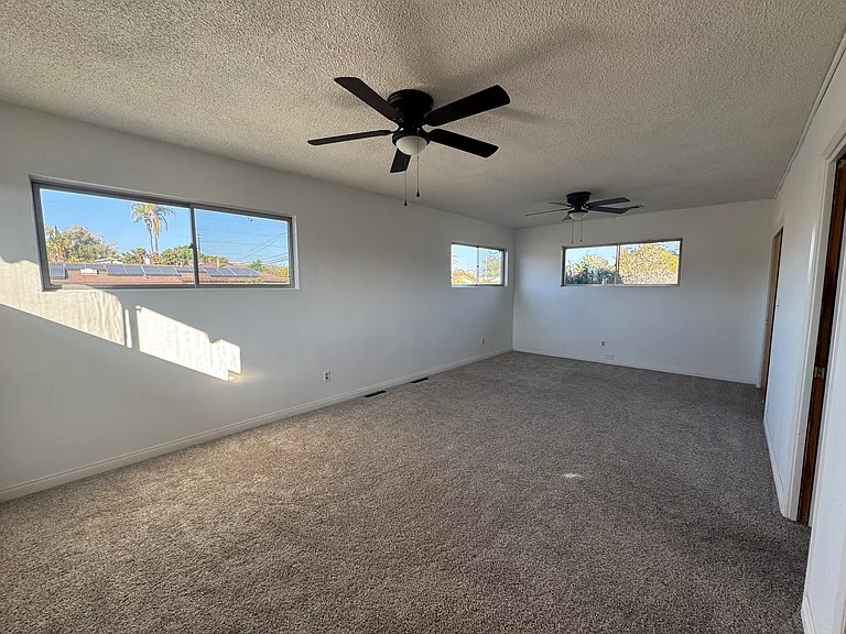 2984 Buena Vista Ave — Photo 10