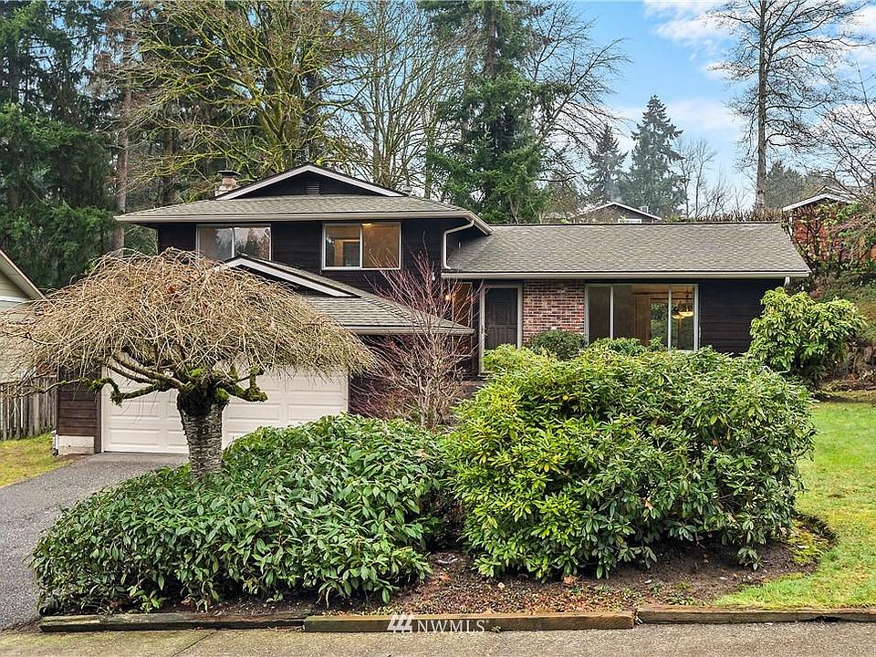 1st image of 12610 NE 137th Pl