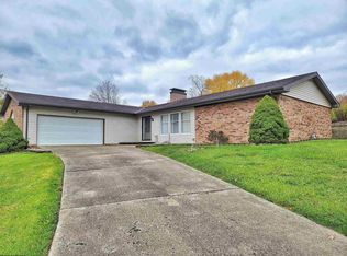 15 Zappia Dr, Bridgeport, WV 26330