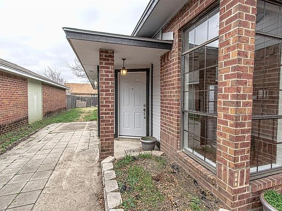 2nd image of 6739 Poppy Dr