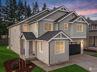 18582 Sawgrass Dr NE, Poulsbo, WA 98370