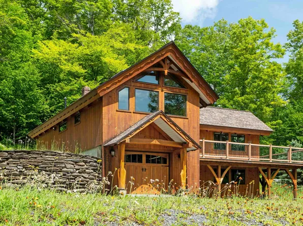 2432 Backway Road, Corinth, VT 05039