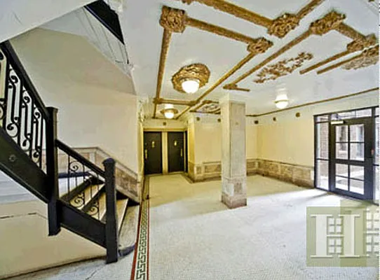 Rented by Halstead Real Estate | media 6