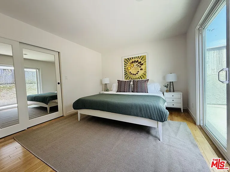 1809 Oak St #A — Photo 12