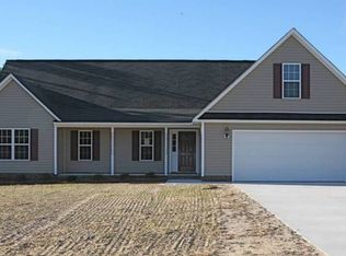 102 Emma Ct, Linden, NC 28356