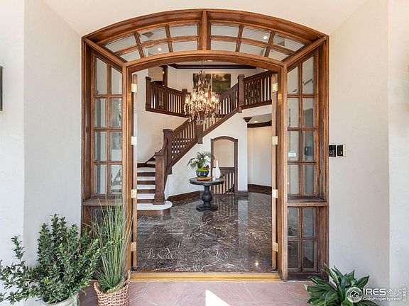 2nd image of 1189 Rembrandt Rd