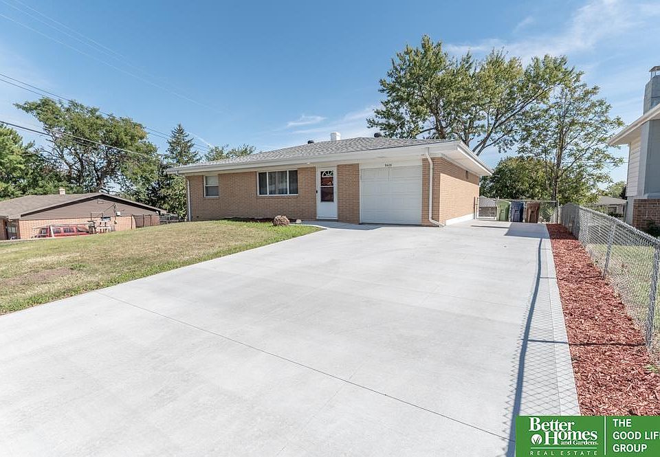 1st image of 9405 Briarwood Ln