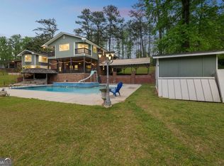 2131 Pine Dr, Douglasville, GA 30135