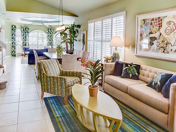 4th image of 15561 Captiva Dr #C