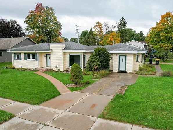 905 East Ave, Tomah, WI 54660