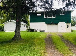 866 Triangle Dr, Irving, NY 14081