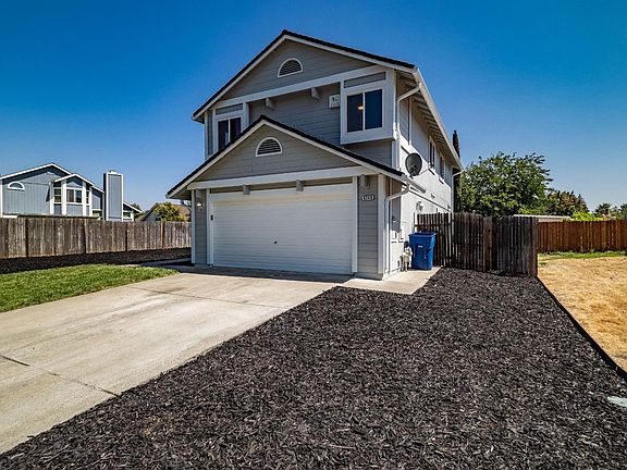 3rd image of 8249 Sunbird Way