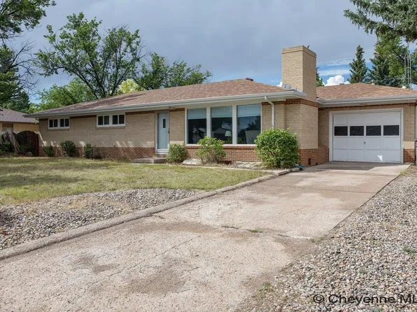 800 Ridgeland St, Cheyenne, WY 82009