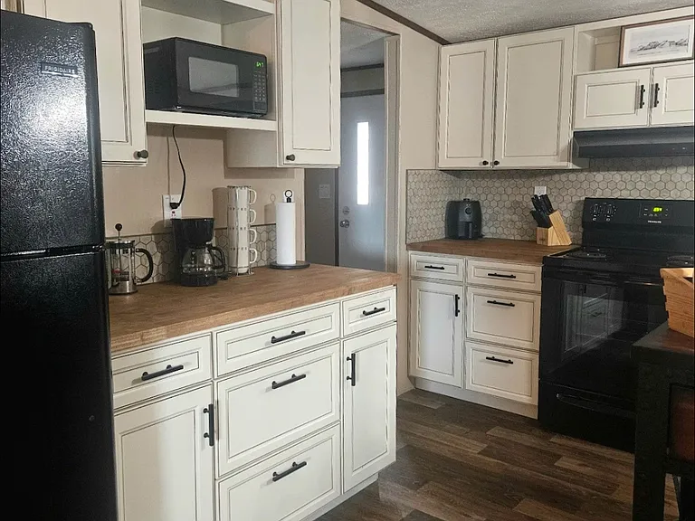 1395 Little Big Horn Rd — Photo 8