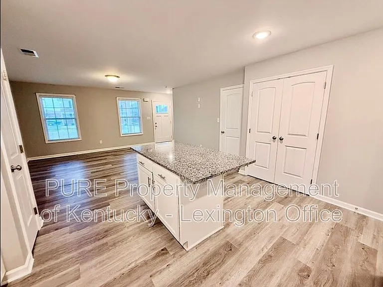 2014 Dolly Dr — Photo 8