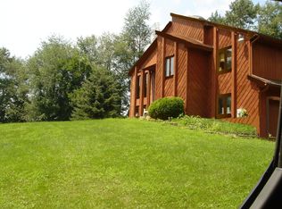 2369 Congress Lake Rd, Mogadore, OH 44260