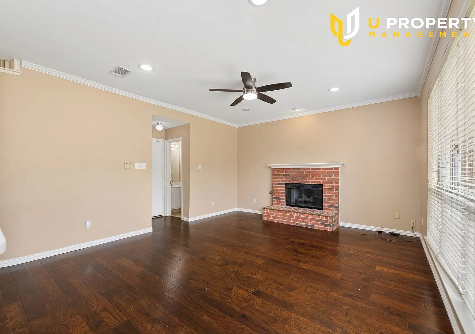 Beautiful 3-Bedroom Home for Lease in Coppell — Photo 2