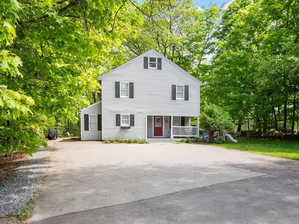 1373 Massachusetts Ave, Lunenburg, MA 01462