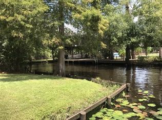 31691 Shelton Dr, Springfield, LA 70462