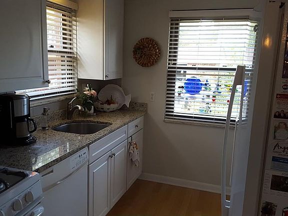4th image of 6204 Orchard Grove Ave